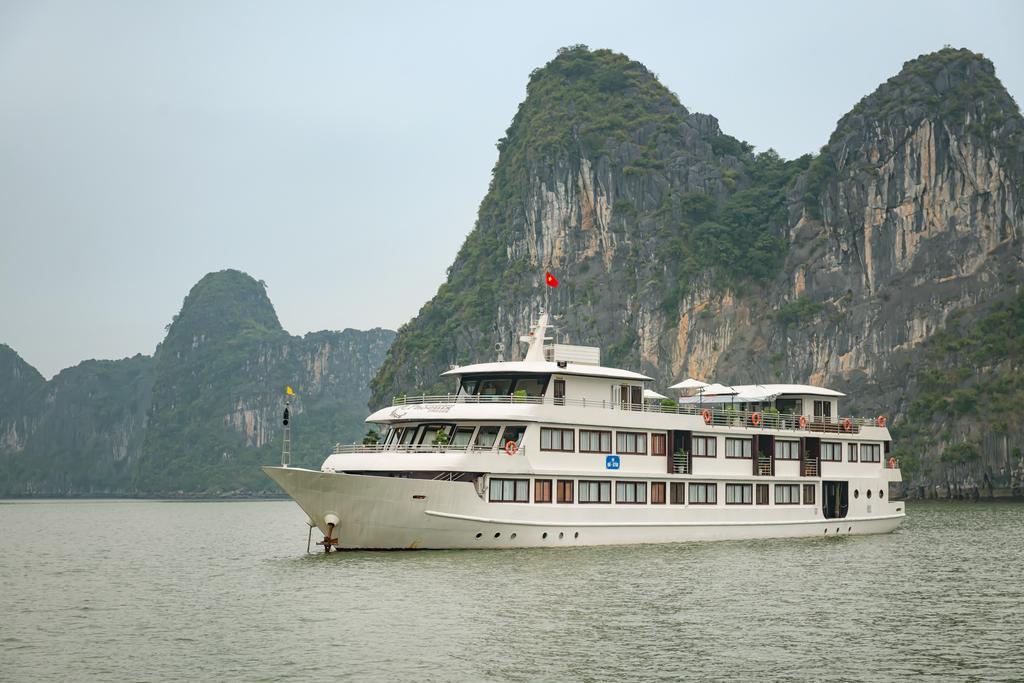 La Vela Premium Cruise - Managed By Paradise Cruises ハロン エクステリア 写真