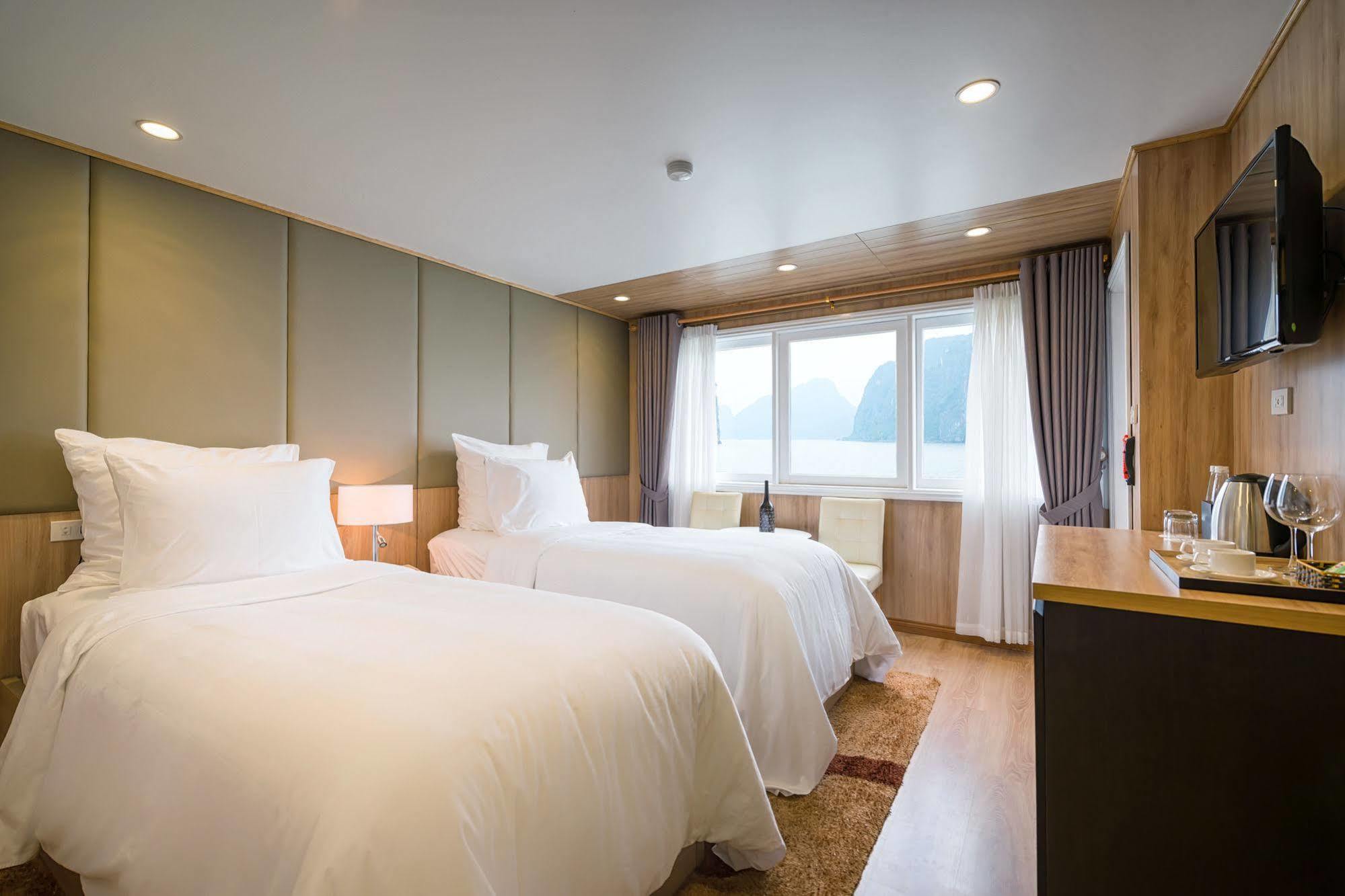 La Vela Premium Cruise - Managed By Paradise Cruises ハロン エクステリア 写真