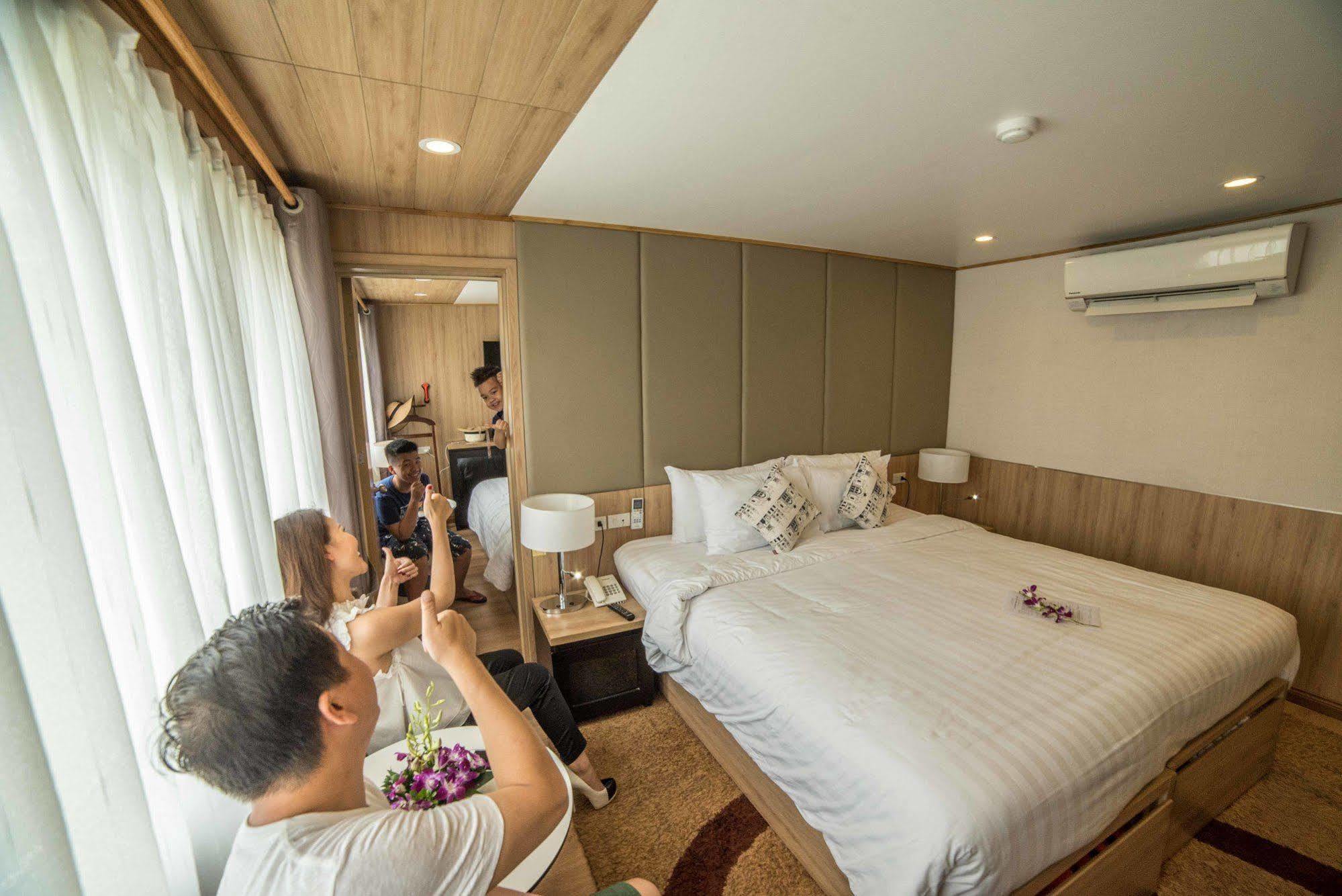 La Vela Premium Cruise - Managed By Paradise Cruises ハロン エクステリア 写真