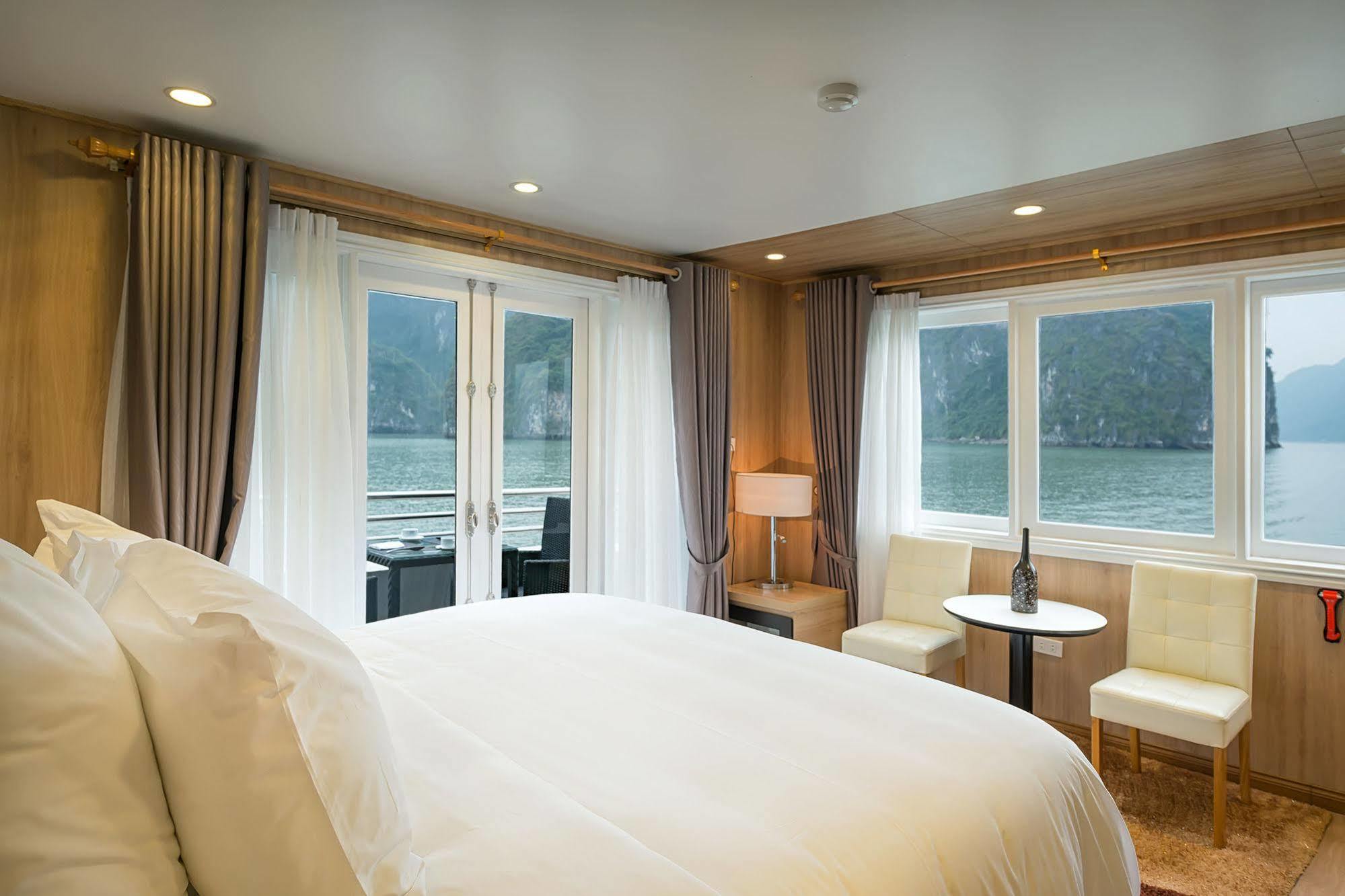 La Vela Premium Cruise - Managed By Paradise Cruises ハロン エクステリア 写真