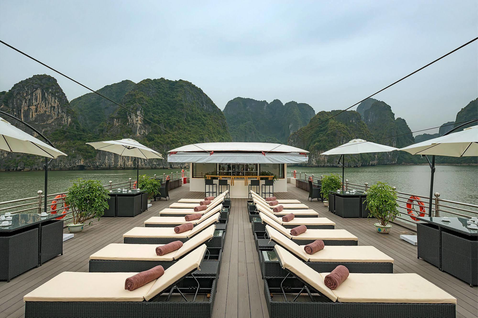 La Vela Premium Cruise - Managed By Paradise Cruises ハロン エクステリア 写真